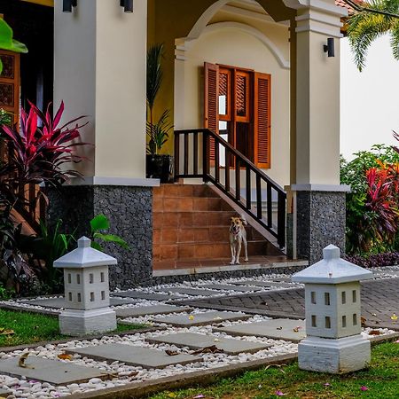 Villa Mata Hari Panji Extérieur photo