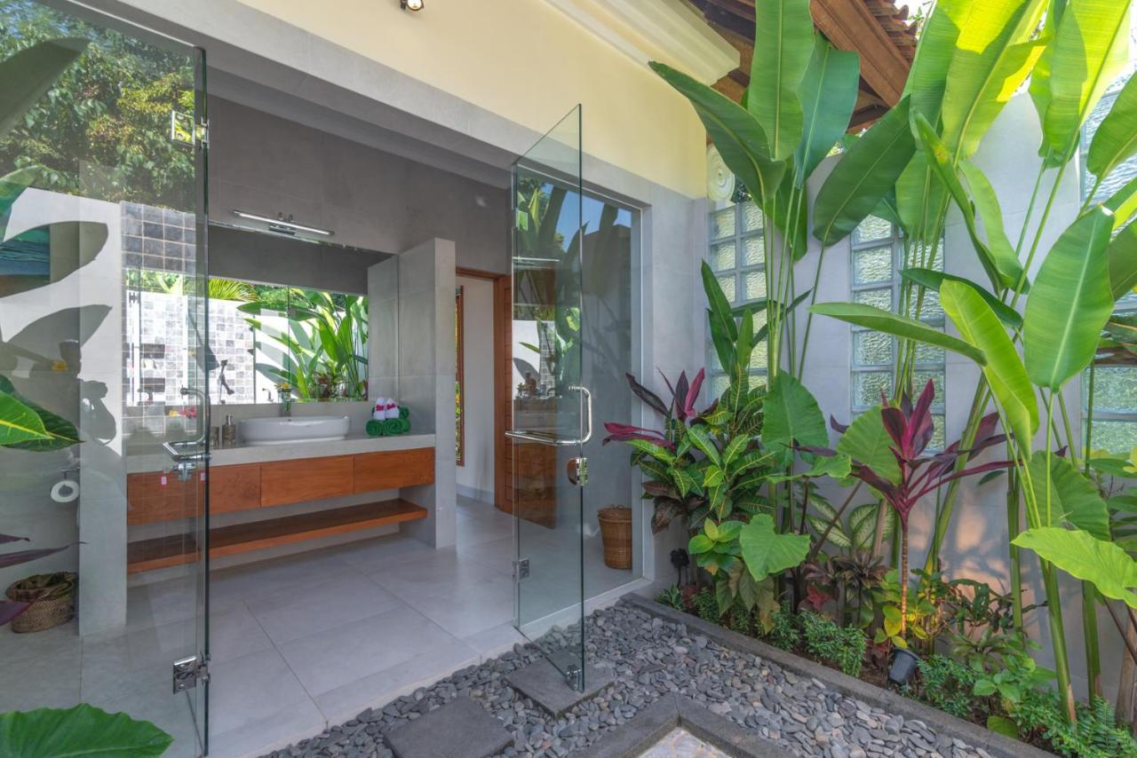 Villa Mata Hari Panji Extérieur photo