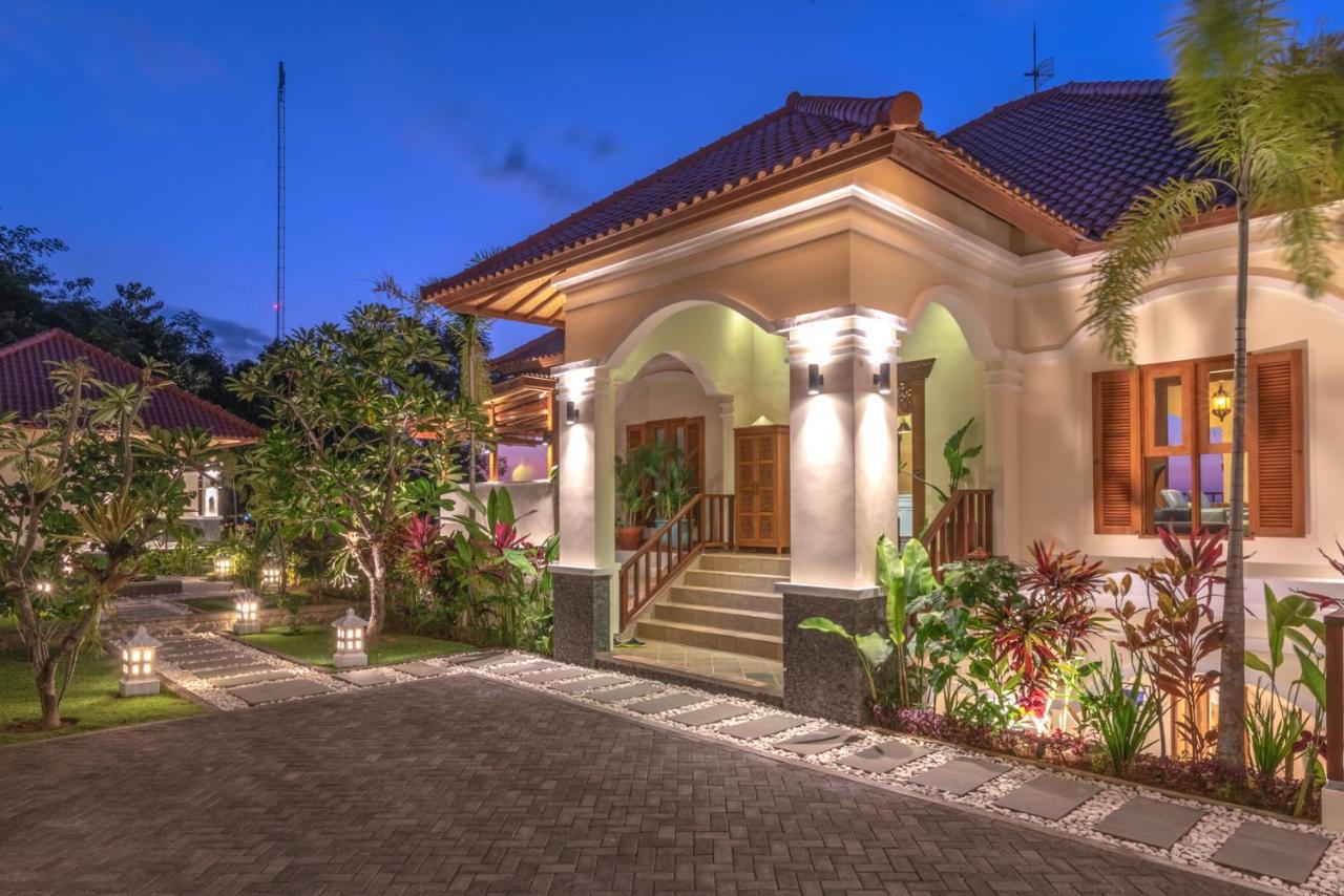 Villa Mata Hari Panji Extérieur photo