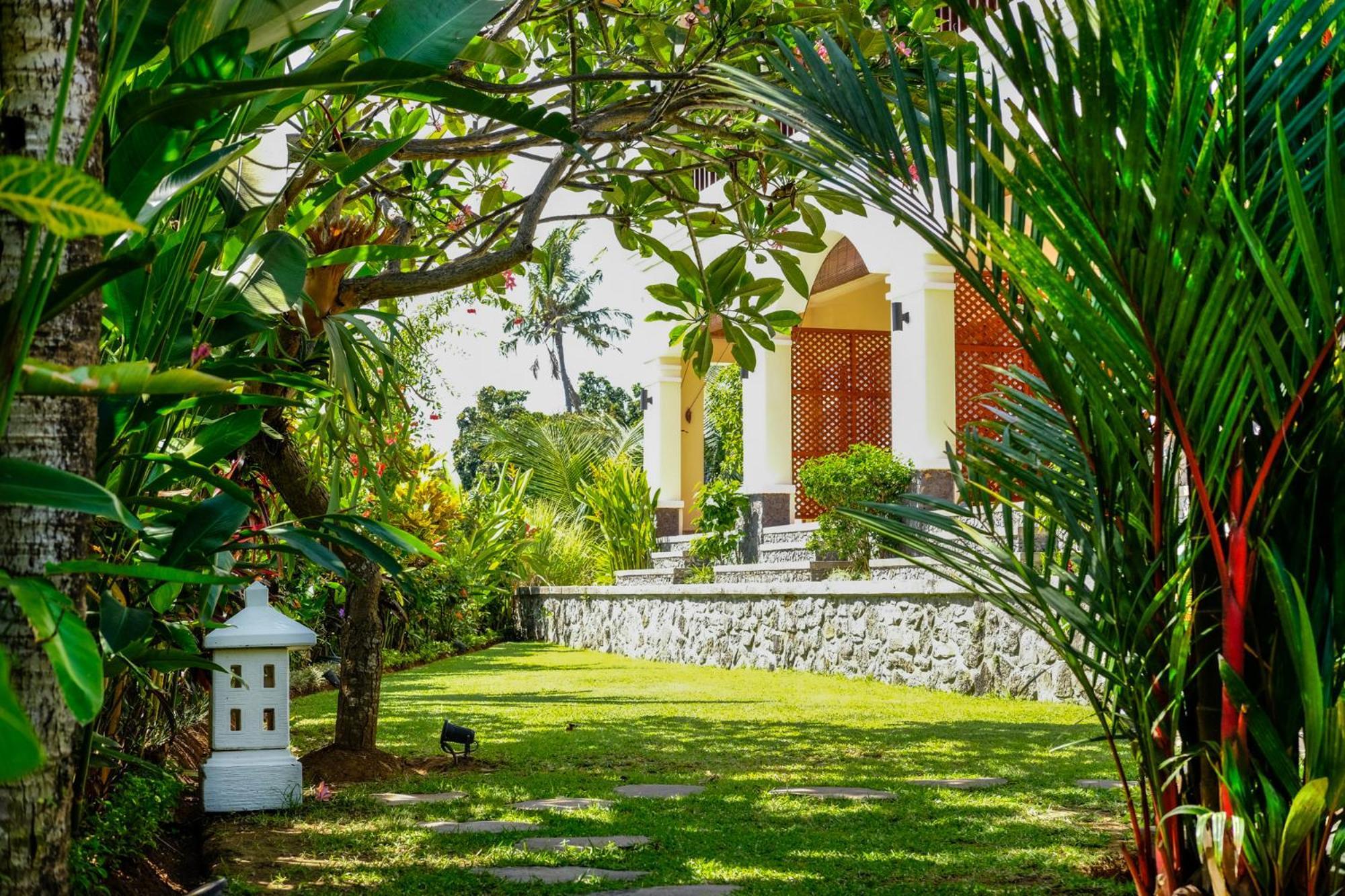 Villa Mata Hari Panji Extérieur photo